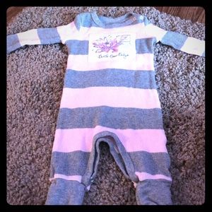 Burt’s bees sleeper